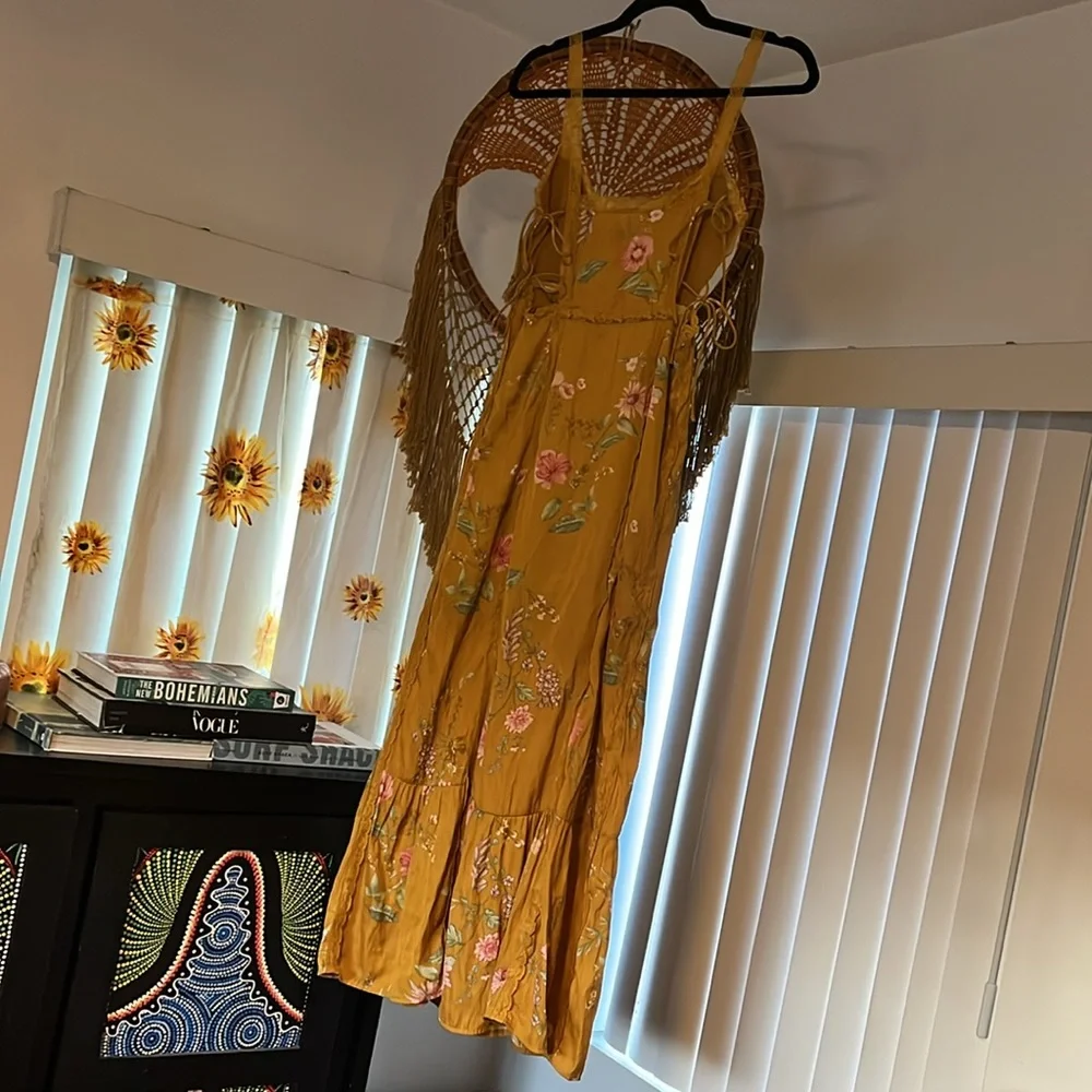 Golden Yellow Floral Wedding Guest Dress Small - Picture 4 of 16